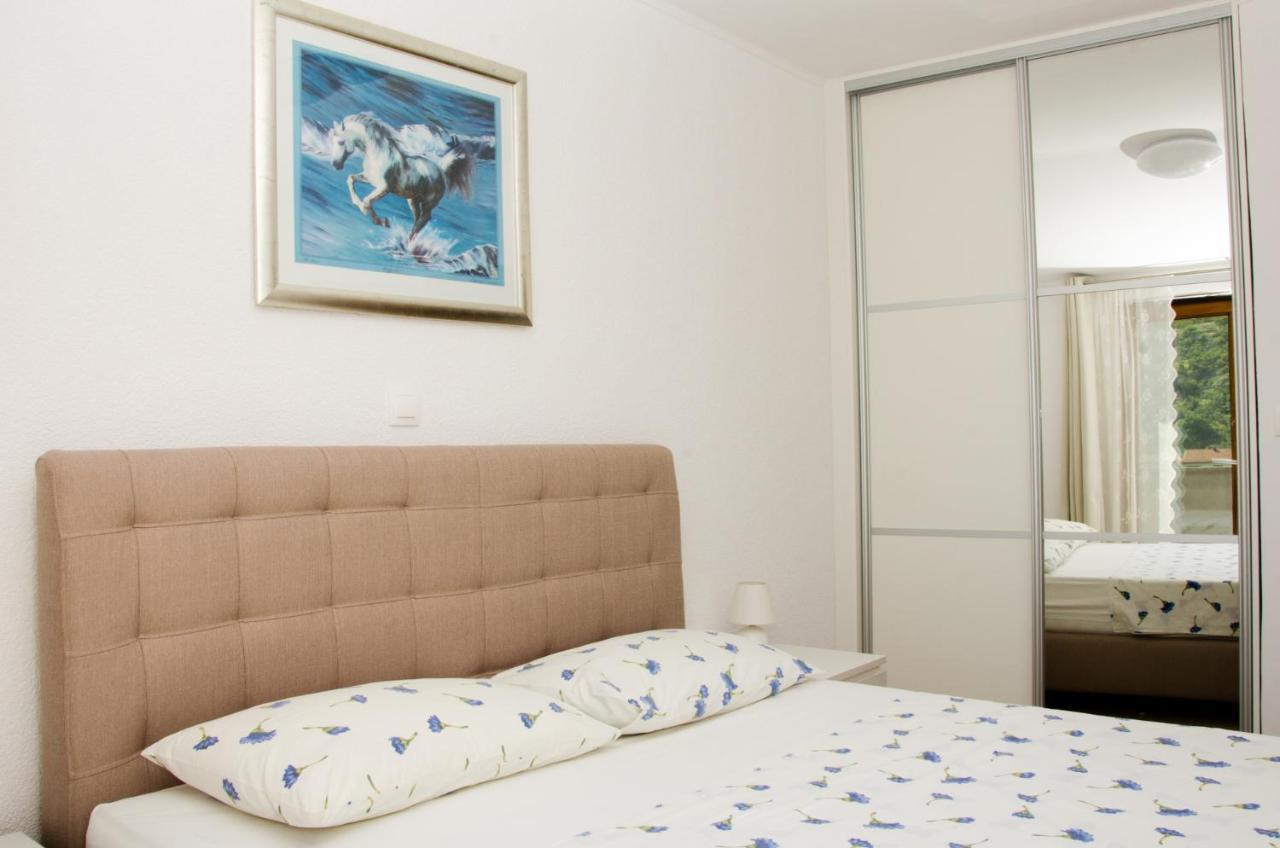 Guesthouse Ruza Senj  Ngoại thất bức ảnh