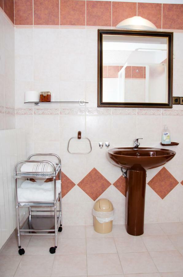 Guesthouse Ruza Senj  Ngoại thất bức ảnh